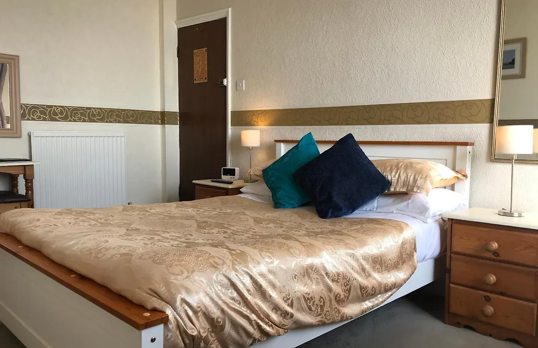 The Whiteley-1